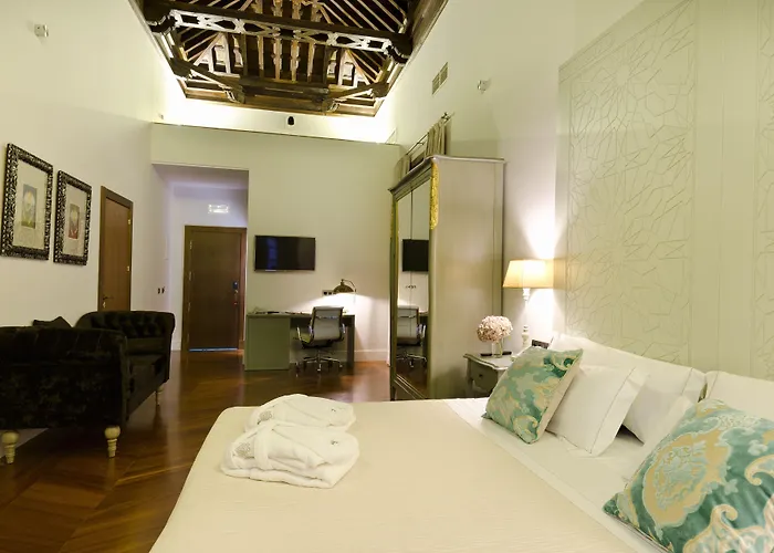 Palacio Pinello (adults Only) Hotel